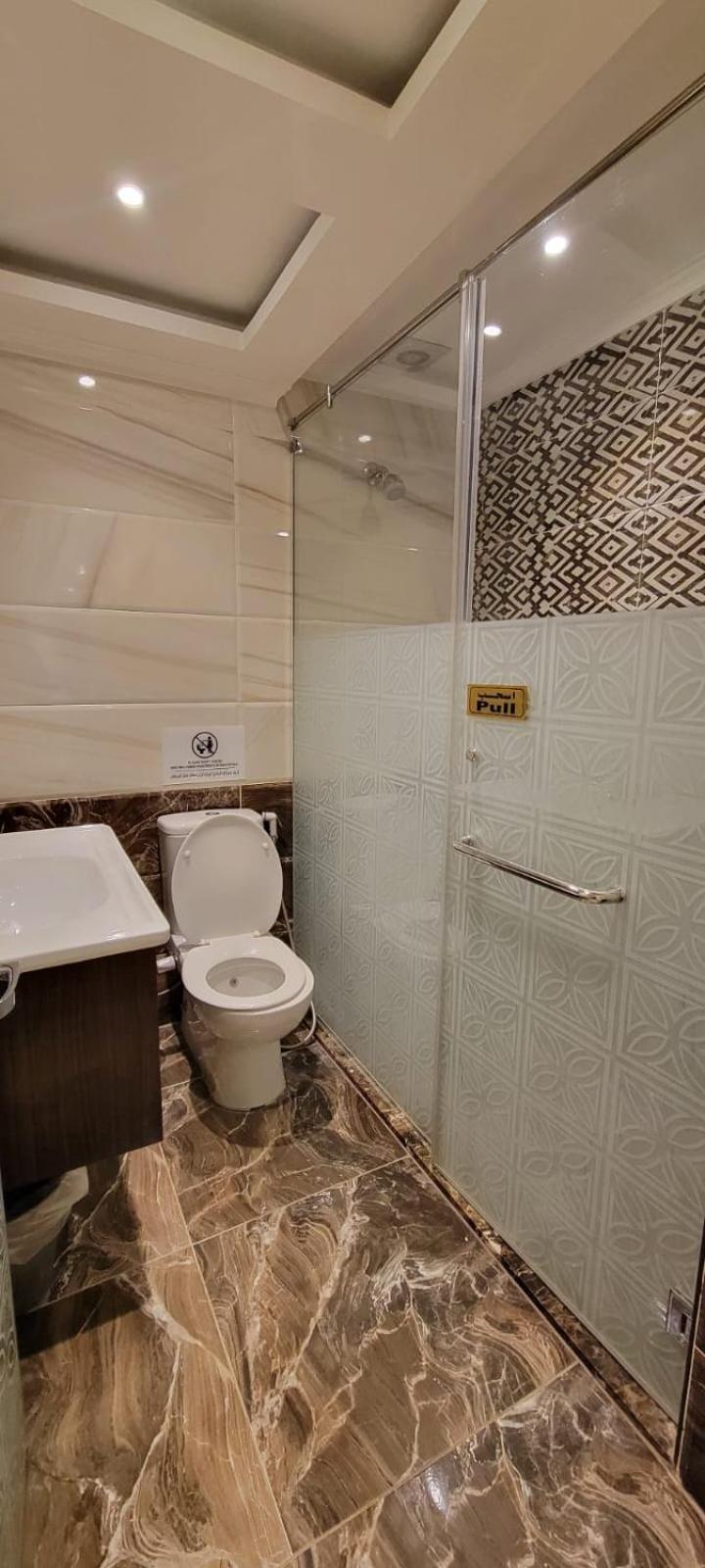 Apartment Luxury Mohandisem 703 Cairo