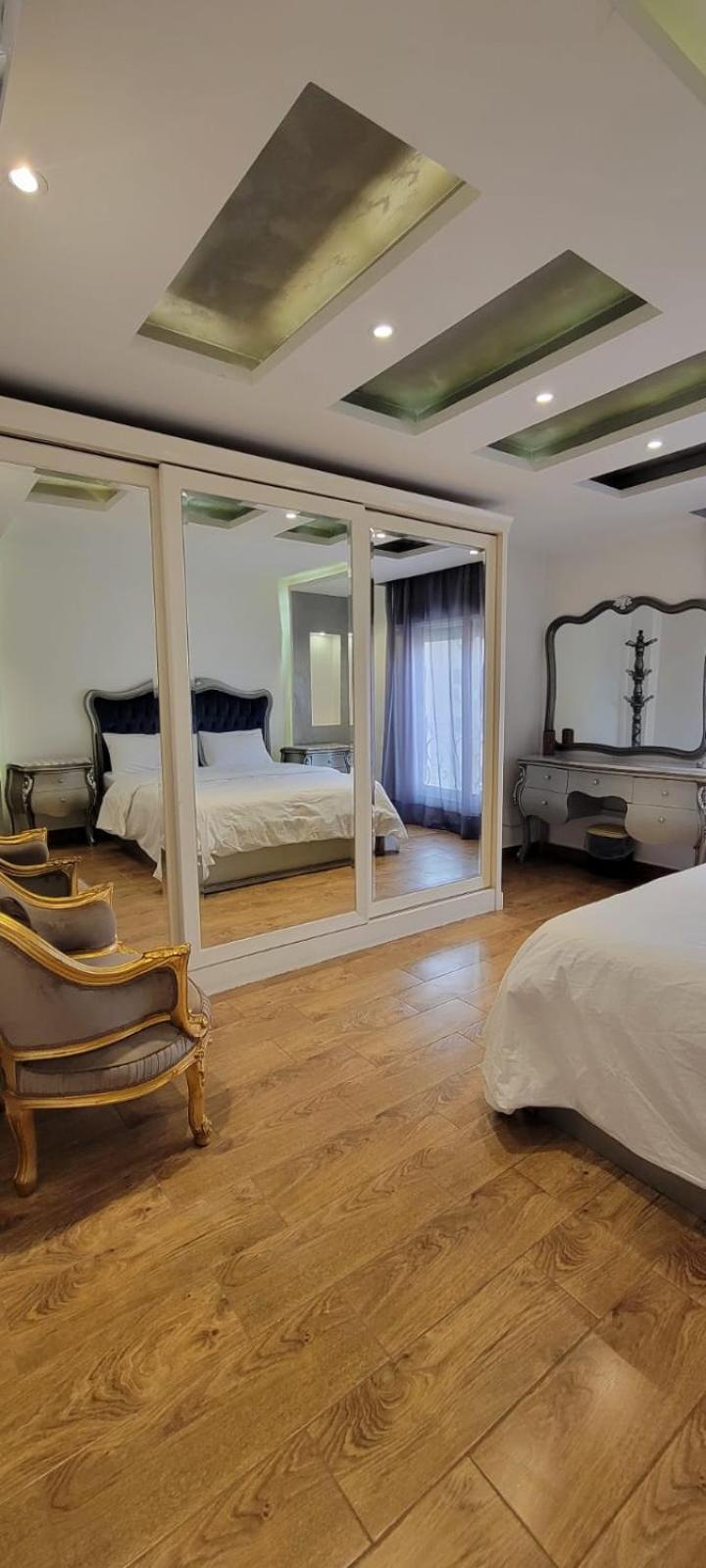 Apartment Luxury Mohandisem 703 *