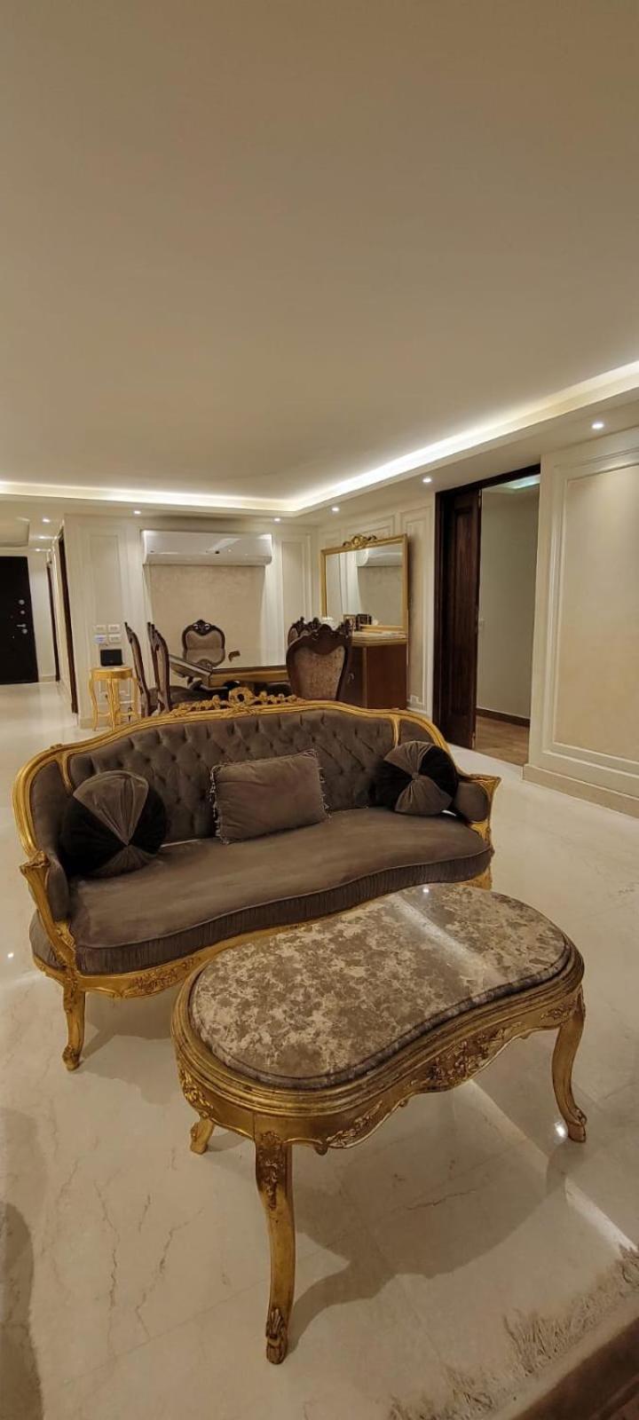 Luxury Mohandisem 703